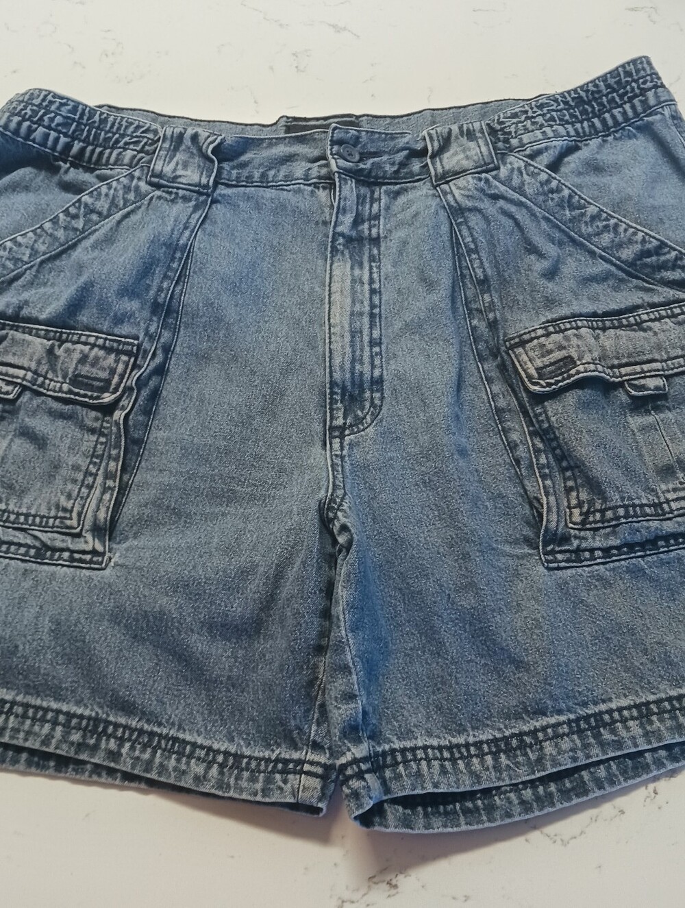 St. John's Bay Men's Cargo  Denim Shorts Size 42